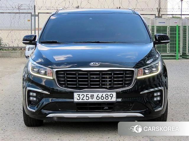 Kia The New Carnival 2019 Черный из Кореи