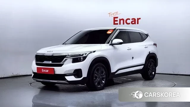 Kia Seltos 2022 Белый из Кореи