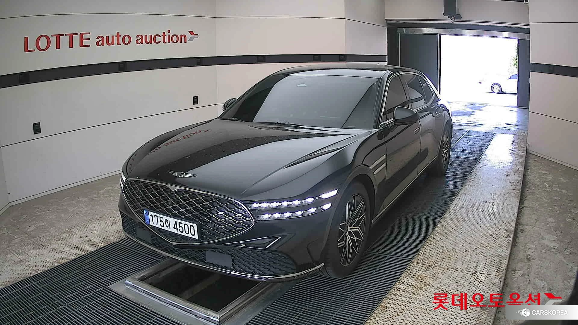 Hyundai G90 2023 Beekblack из Кореи