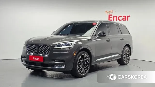 Lincoln Aviator 2nd generation 2023 Серый из Кореи