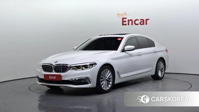 BMW 5 Series (G30) 2019 Белый из Кореи