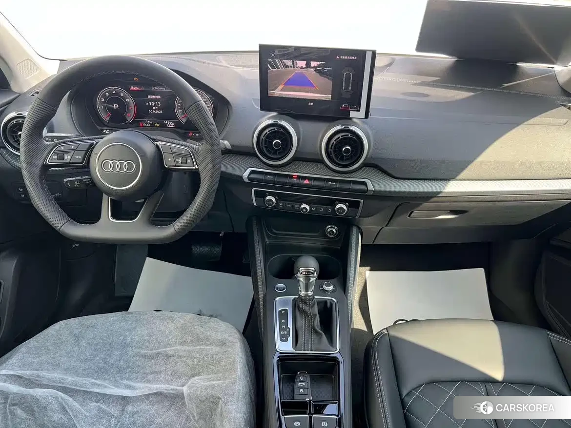 Audi Q2L 2026 Белый из Китая