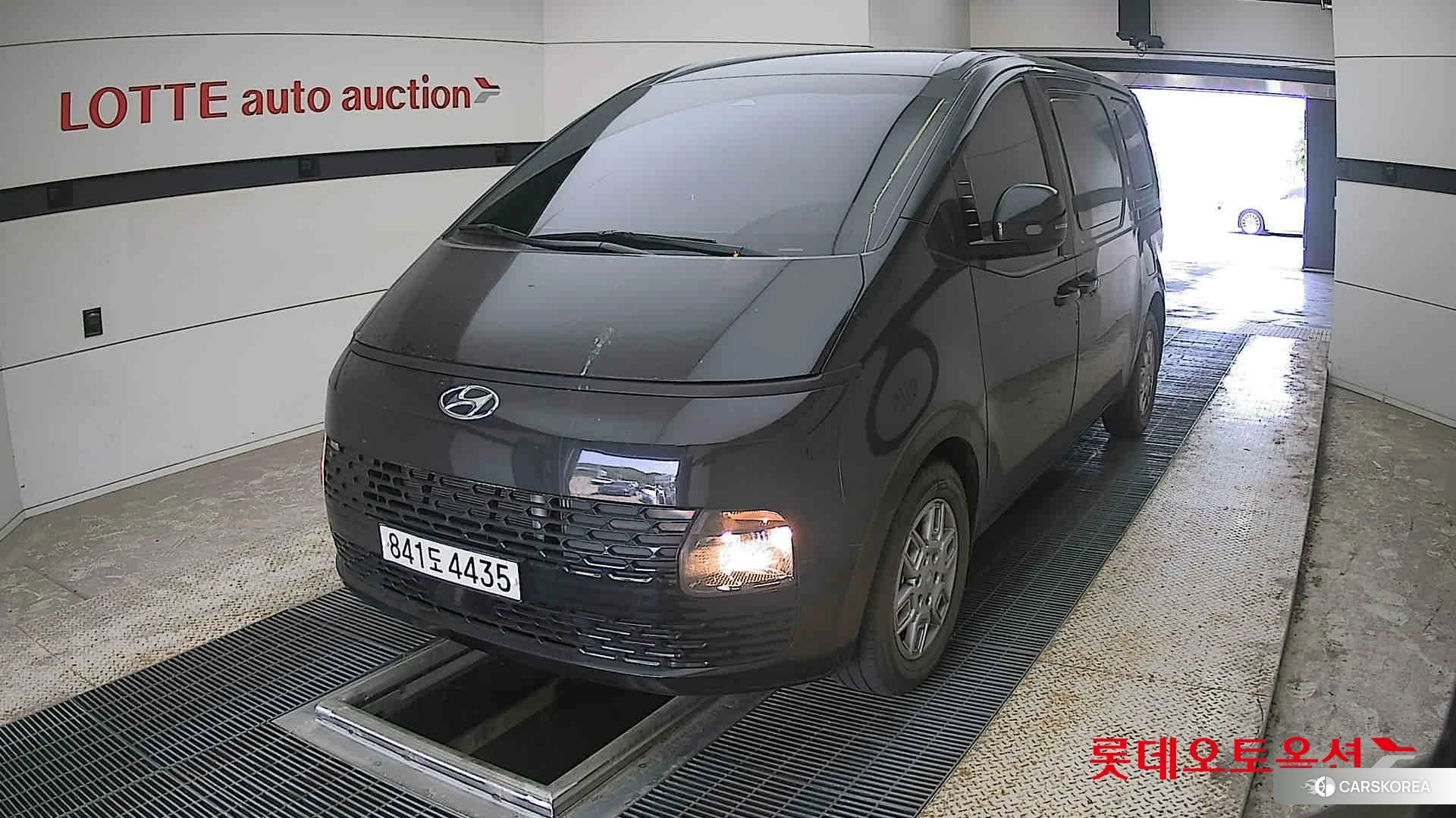 Hyundai Staria 2022 Черный из Кореи