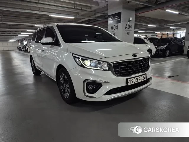 Kia The New Carnival 2019 Белый из Кореи