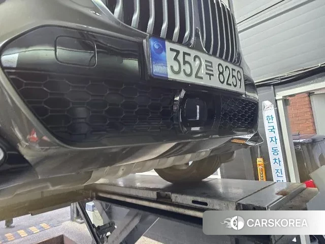 BMW X7 (G07) 2022 Черный из Кореи