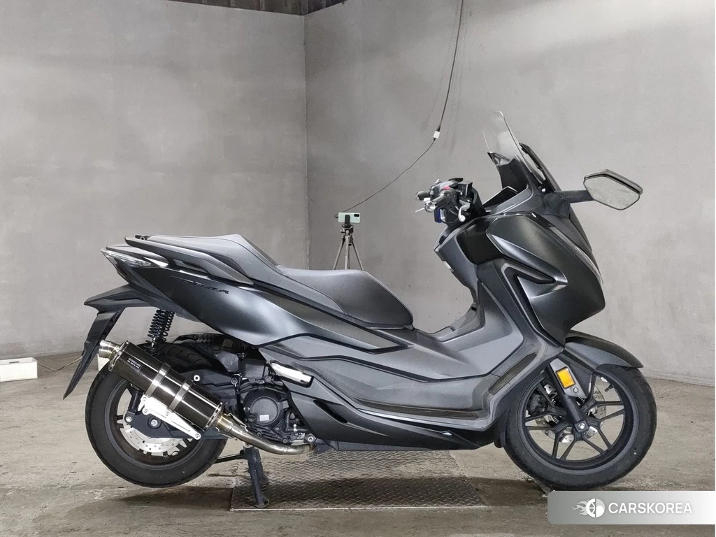 Проданный Honda FORZA 2018 из Японии, фото 2