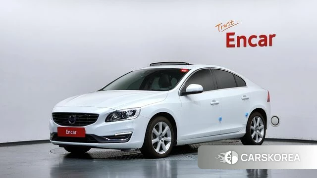 Volvo S60 2018 Белый из Кореи