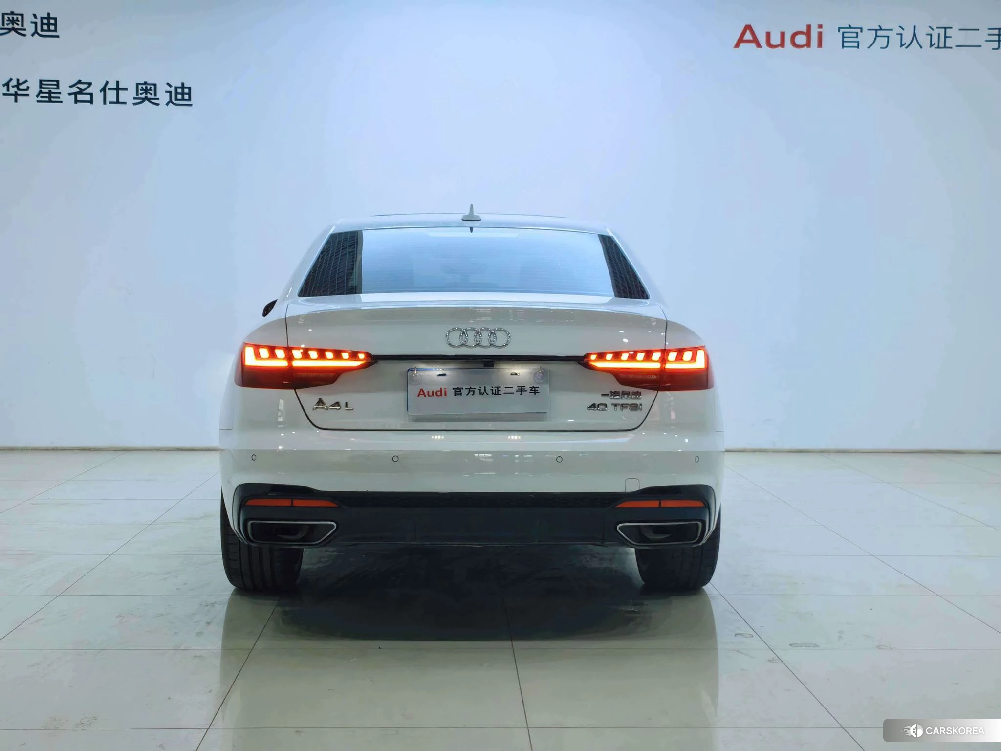 Audi A4L 2023 Белый из Китая