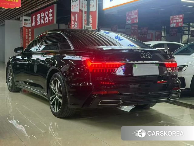 Audi A6L 2020 Черный из Китая