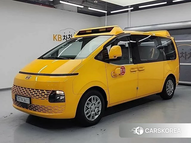 Hyundai Staria 2024 Желтый из Кореи