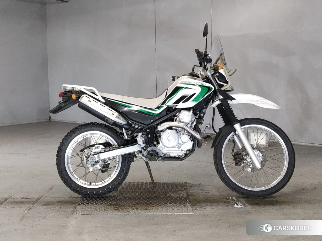 Проданный Yamaha SEROW 250 2010 из Японии
