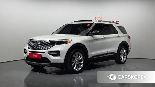 Ford Explorer 6th Generation 2022 Белый из Кореи