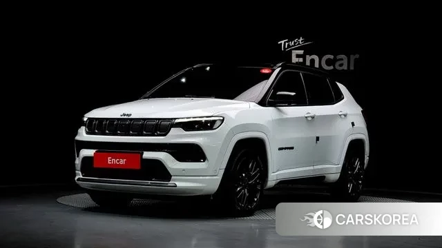 Jeep Compass 2nd Generation 2022 Белый из Кореи