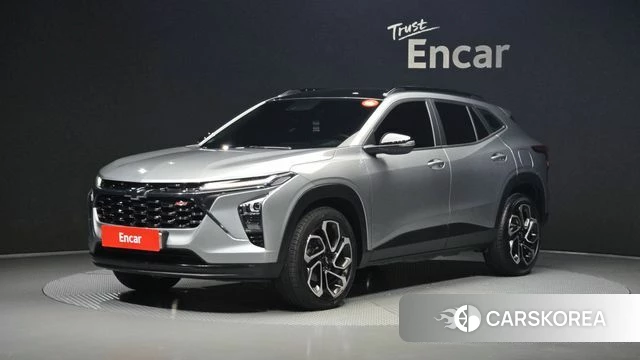 Chevrolet (GM Daewoo) Trax Crossover 2023 Серебристо-серый из Кореи