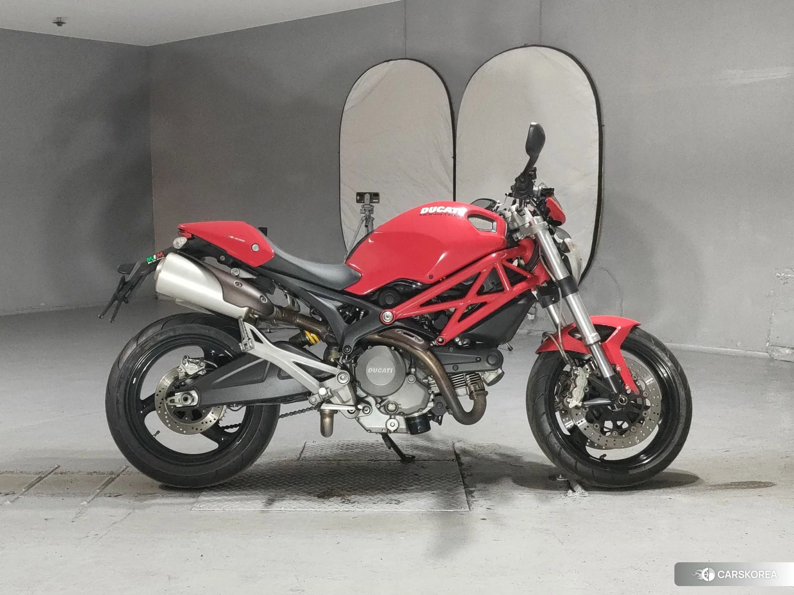 Ducati MONSTER 696 2010 из Японии