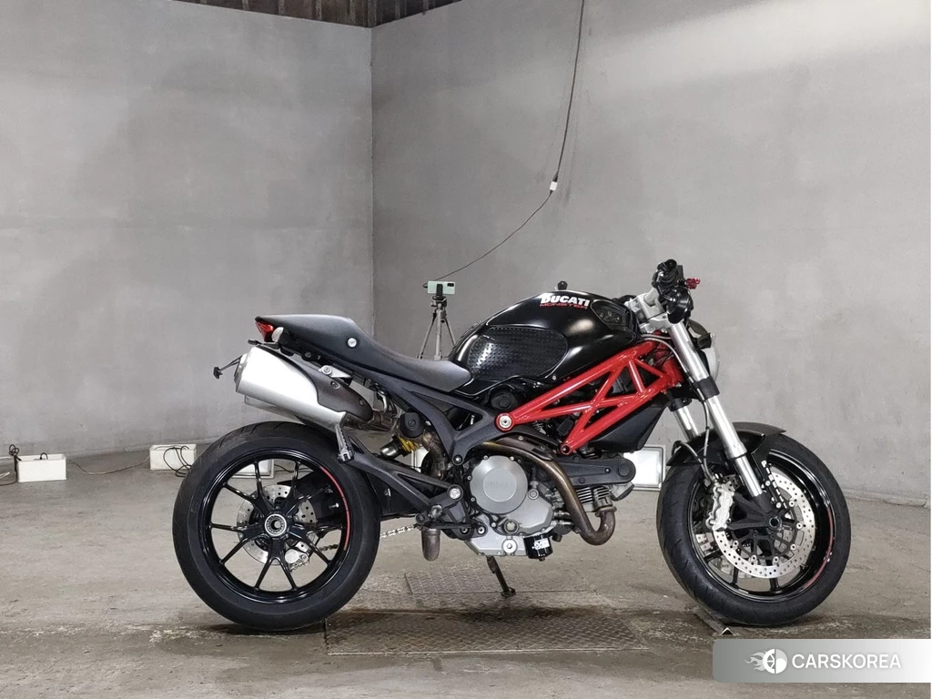 Проданный Ducati MONSTER 796 2013 из Японии