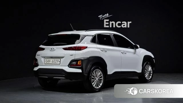 Hyundai Kona 2018 Белый из Кореи