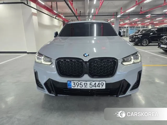 BMW X4 (G02) 2025 Цвет галактики из Кореи