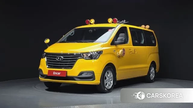 Hyundai The New Grand Starex 2018 Желтый из Кореи