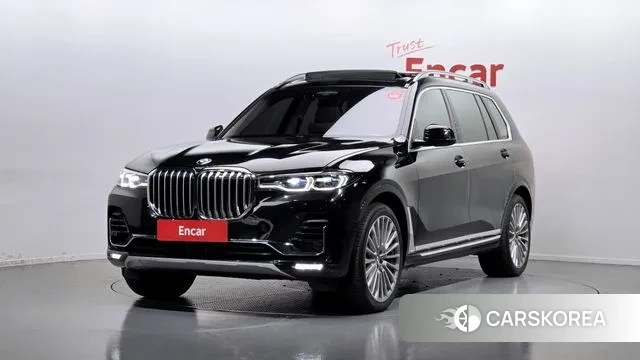 BMW X7 (G07) 2022 Черный из Кореи