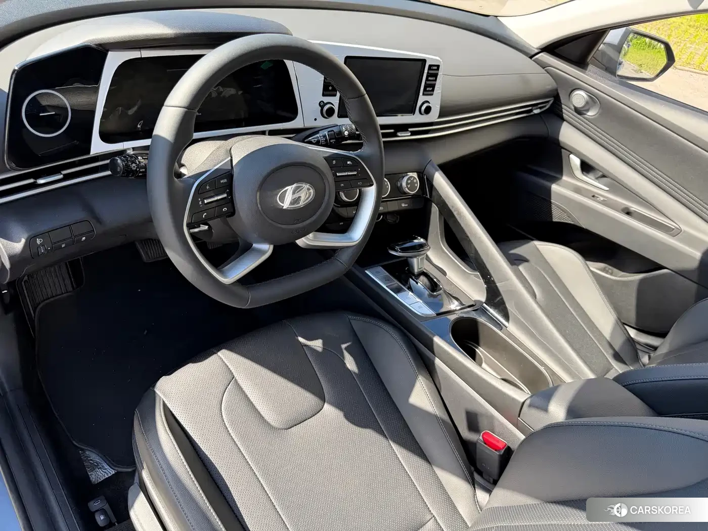 Hyundai Elantra 2026 Синий из Китая
