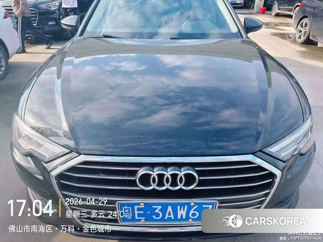 Audi A6L 2021 Черный из Китая