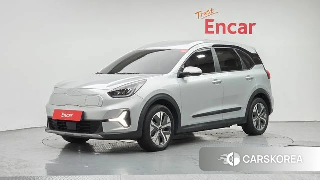 Kia Niro Plus 2022 Серебряный из Кореи