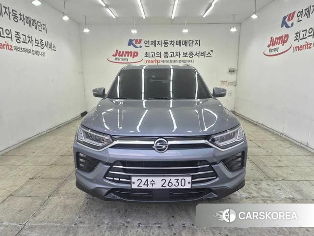 Ssangyong Beautiful Korando 2019 Серый из Кореи