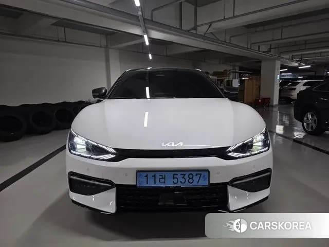 Kia EV6 2022 Белый из Кореи