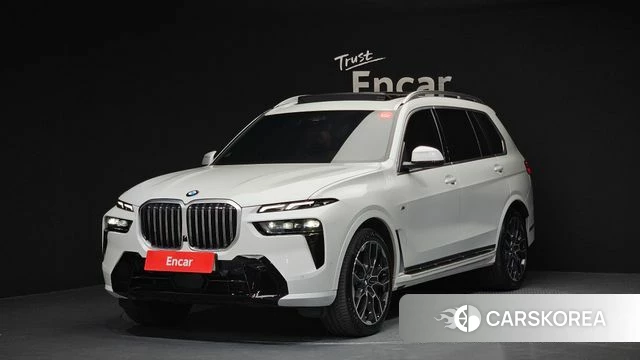 BMW X7 (G07) 2023 Белый из Кореи