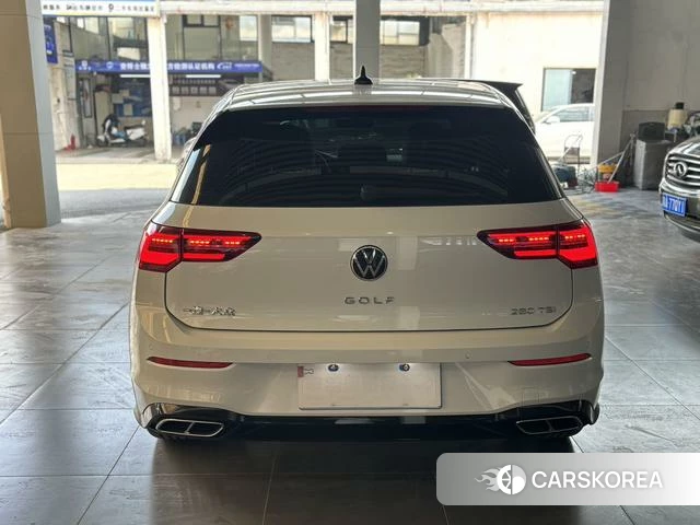 Volkswagen Golf 2024 Белый из Китая