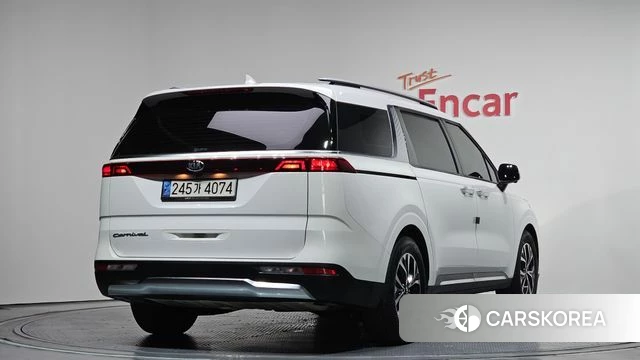 Kia Carnival 4th generation 2021 Белый из Кореи