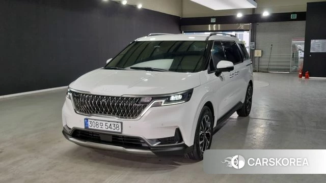 Kia Carnival 4th generation 2023 Белый из Кореи