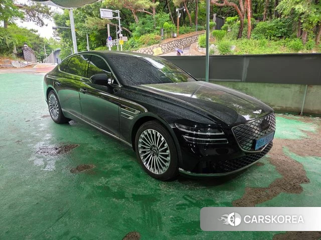 Genesis Electrified G80 (RG3) 2022 Черный из Кореи
