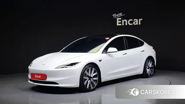 Tesla Model 3 2025 Белый из Кореи