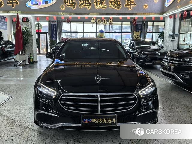 Mercedes-Benz E-class 2022 Черный из Китая