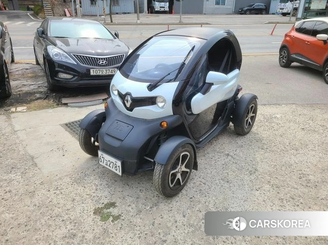 Renault Korea (Samsung) Twizy 2018 Жемчужный цвет из Кореи