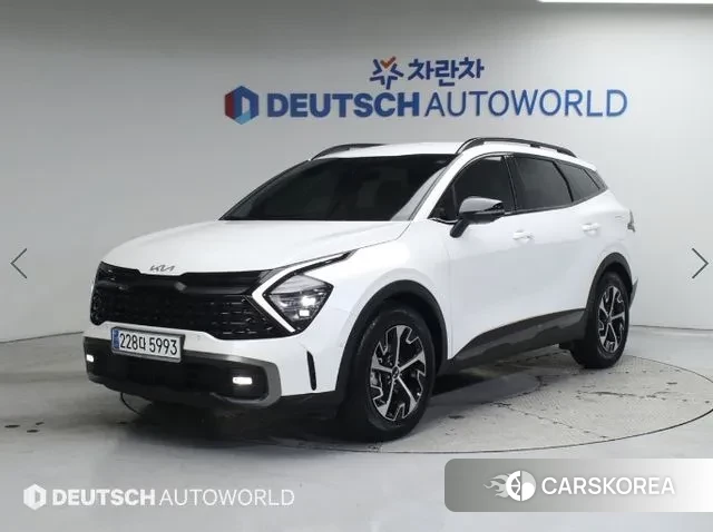 Kia Sportage 5th Generation Hybrid 2023 Белый из Кореи