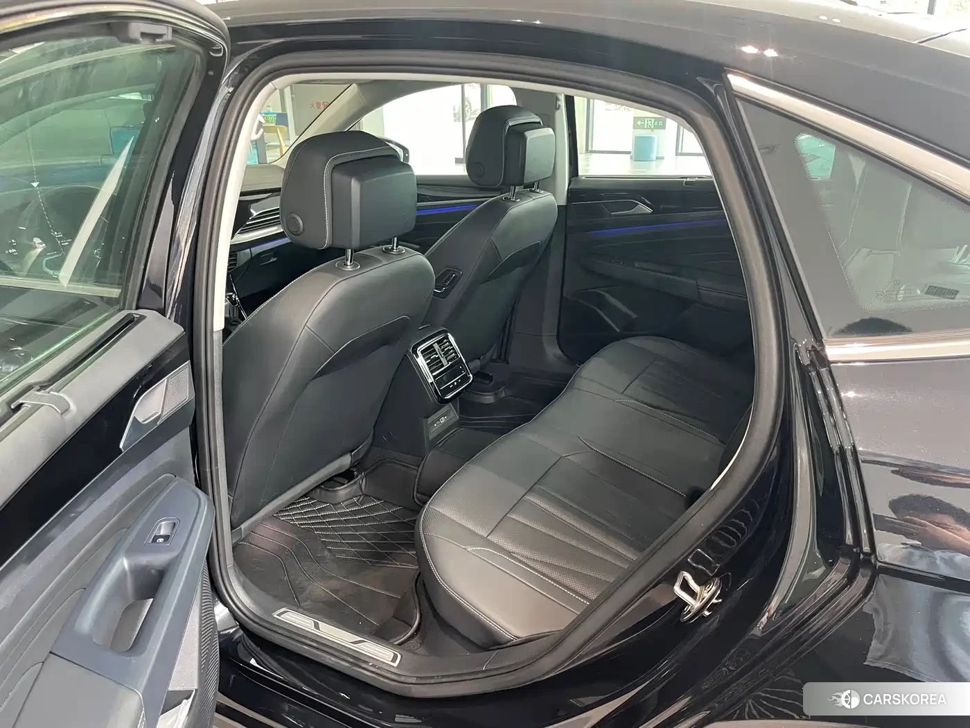 Volkswagen Passat 2025 Черный из Китая