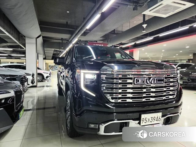 GMC Sierra 2022 Черный из Кореи