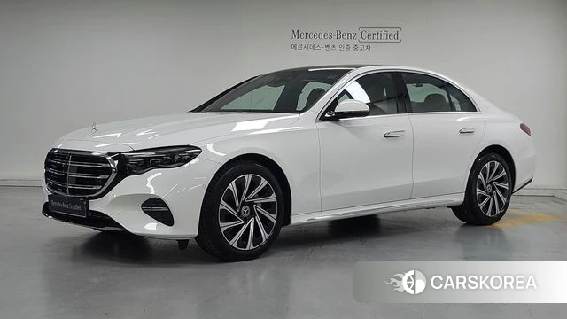 Mercedes-Benz E-Class W214 2025 Белый из Кореи