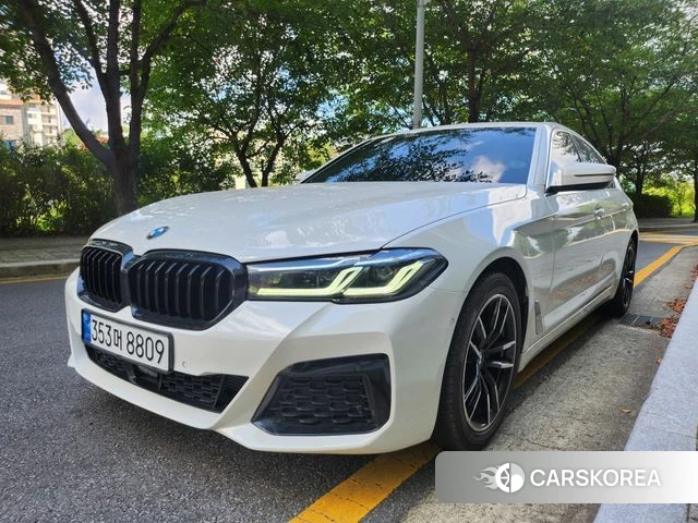 BMW 5 Series (G30) 2019 Белый из Кореи