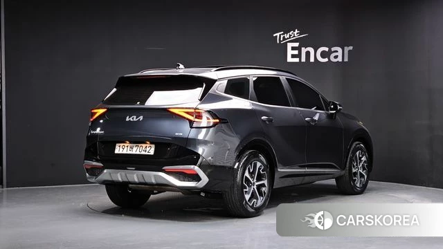 Kia Sportage 5th Generation Hybrid 2022 Серый из Кореи
