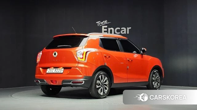 Ssangyong Tivoli Armor 2019 Оранжевый из Кореи
