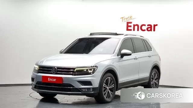 Volkswagen Tiguan second Generation 2020 Серебряный из Кореи