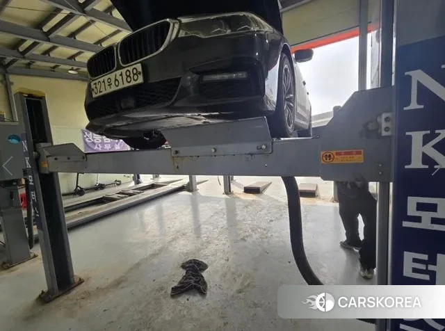 BMW 5 Series (G30) 2020 Серебристо-серый из Кореи