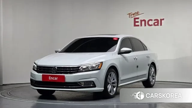 Volkswagen The New Passat 2018 Белый из Кореи