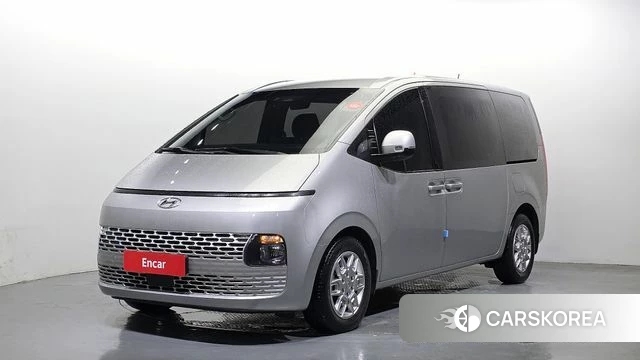 Hyundai Staria 2022 Серебряный из Кореи
