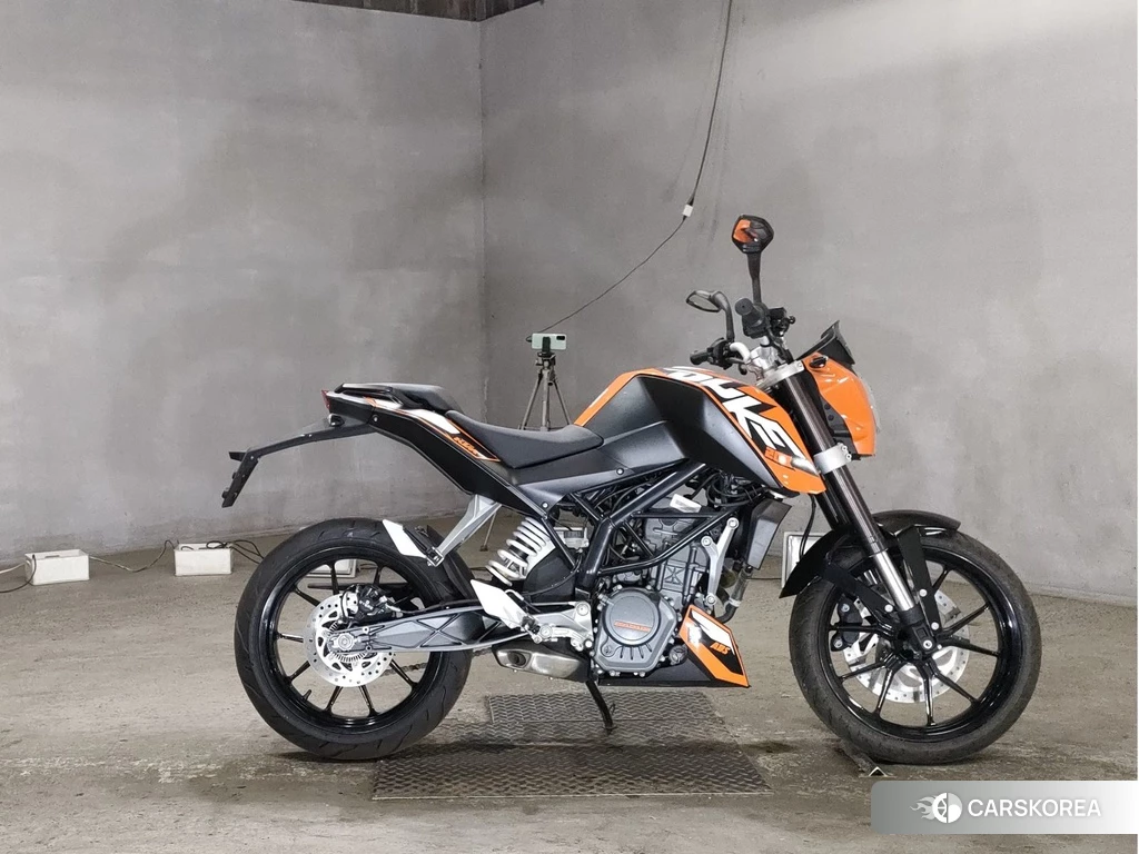 Проданный KTM 200 DUKE 2013 из Японии