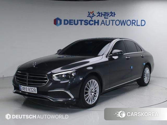 Mercedes-Benz E-Class W213 2021 Серый из Кореи